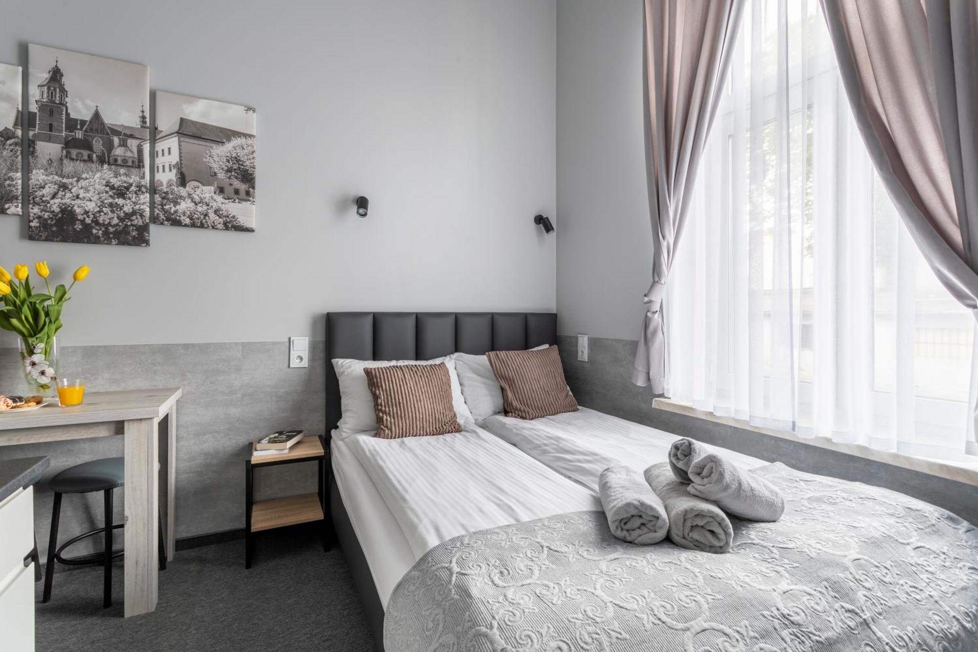 Primero Elegant Apartments Krakow Old Town Exterior photo