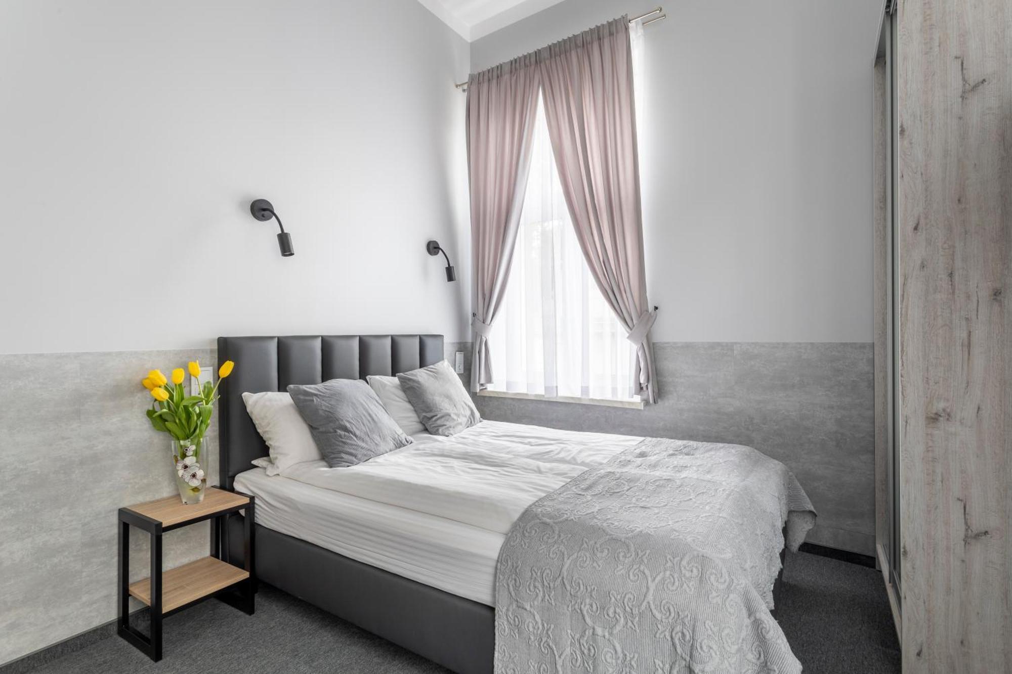 Primero Elegant Apartments Krakow Old Town Exterior photo