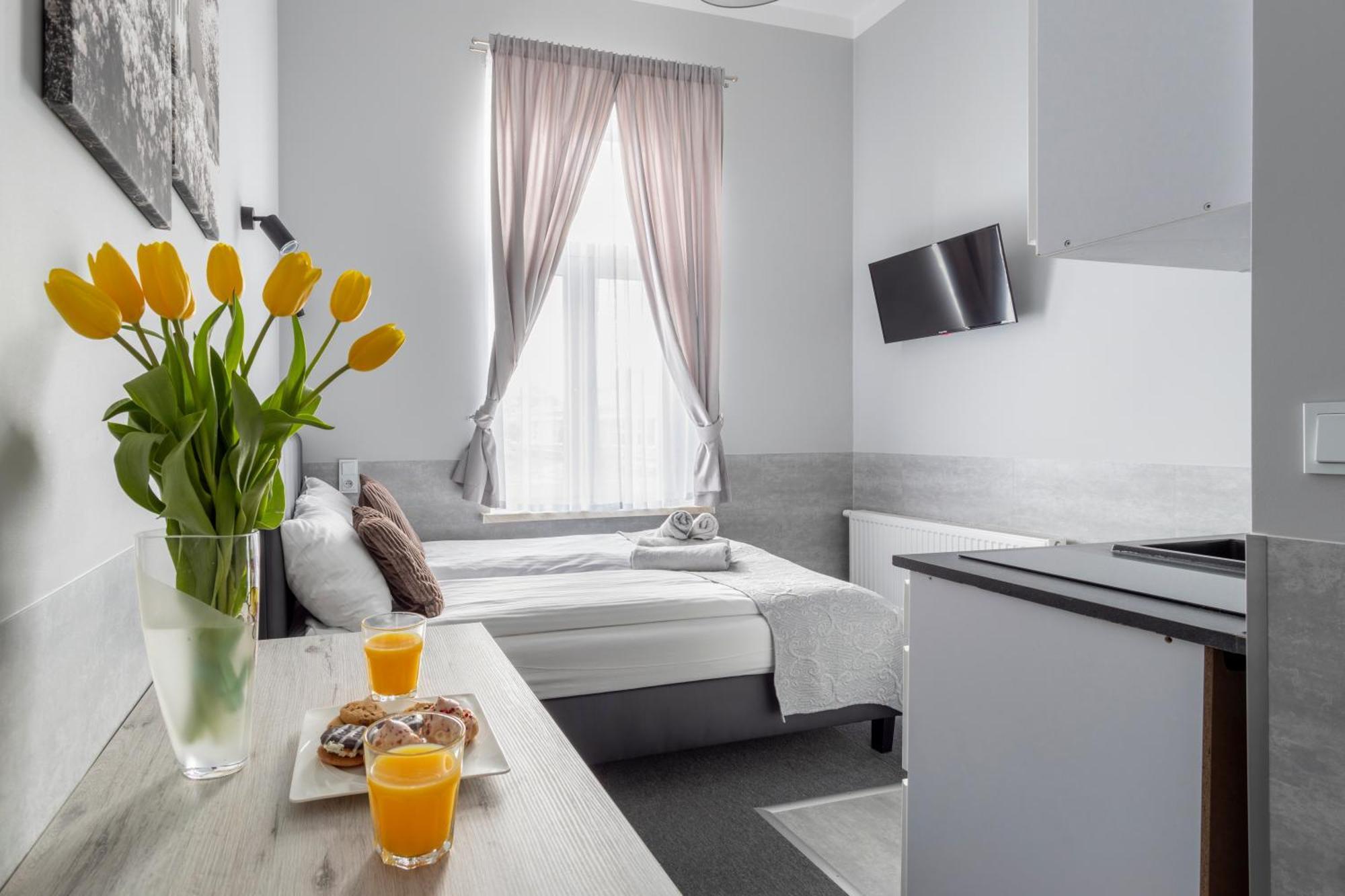Primero Elegant Apartments Krakow Old Town Exterior photo